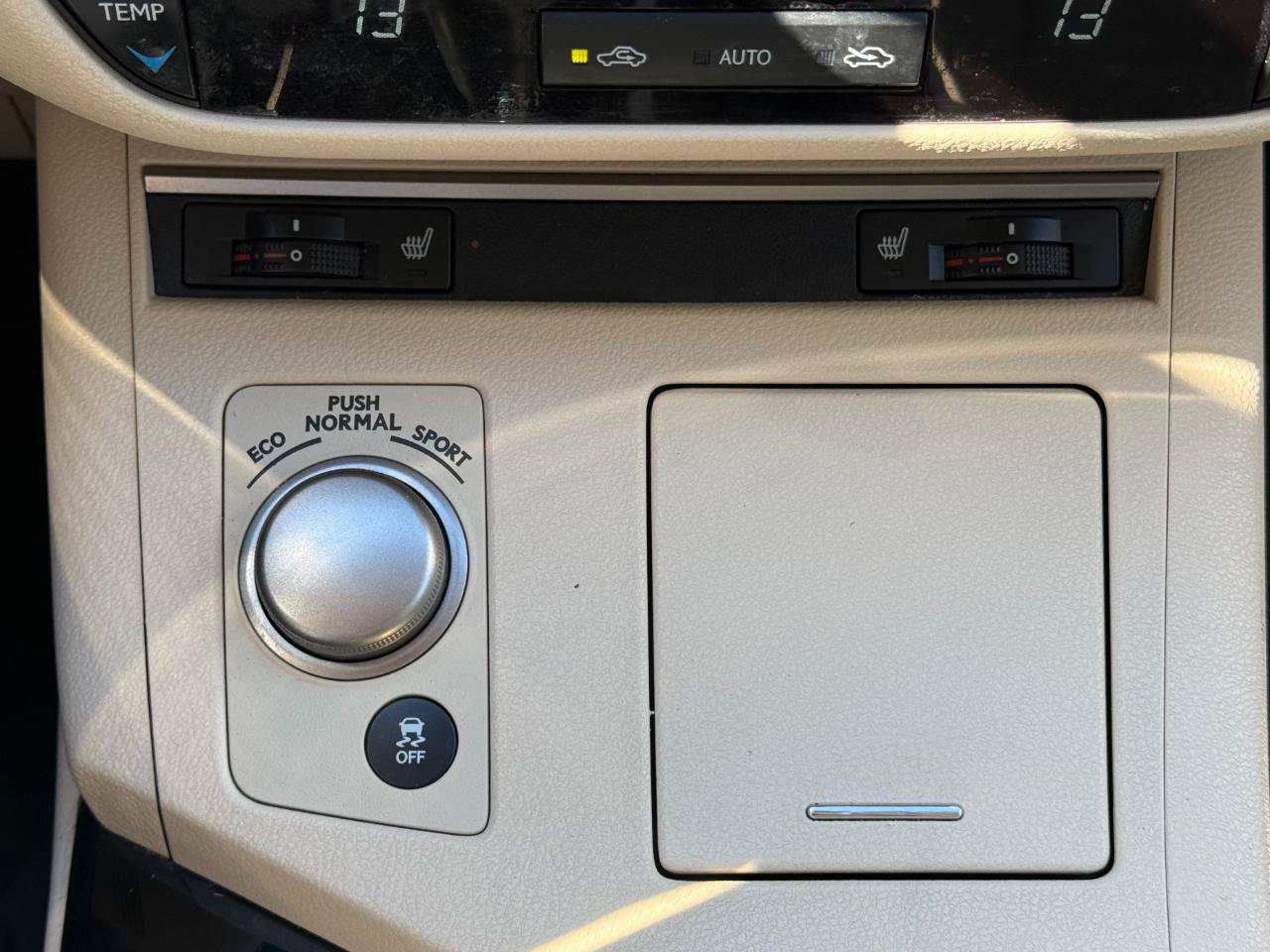 Used 2013 Lexus ES 350 w/ Premium Pkg FWD image 14