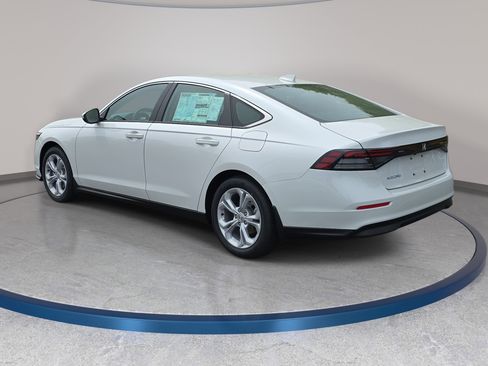 New 2026 Honda Accord LX image 7