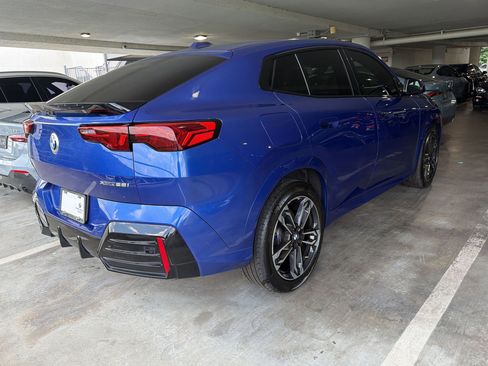 Certified 2024 BMW X2 xDrive28i w/ Premium Package AWD/4WD image 11