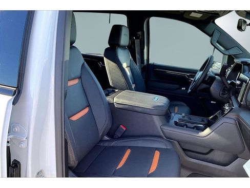 New 2026 GMC Sierra 3500 AT4 w/ AT4 Premium Plus Package image 11