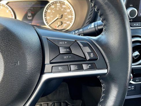 Used 2022 Nissan Sentra SV image 20