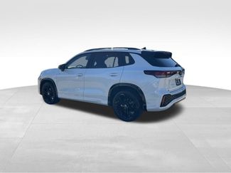 New 2026 Volkswagen Tiguan SE R-Line video 3