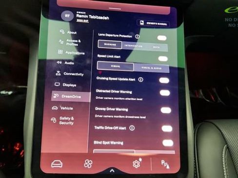 Used 2025 Lucid Air Pure RWD image 61