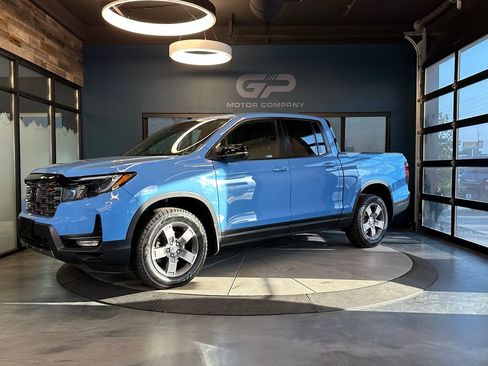 Used 2024 Honda Ridgeline TrailSport image 7