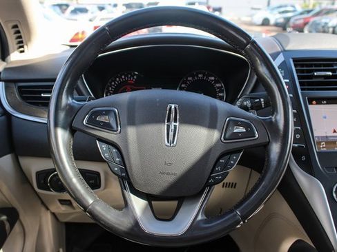 Used 2017 Lincoln MKC Reserve w/ Lincoln MKC Climate Package image 28