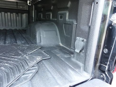 Used 2024 Chevrolet Silverado 1500 Custom AWD/4WD image 27