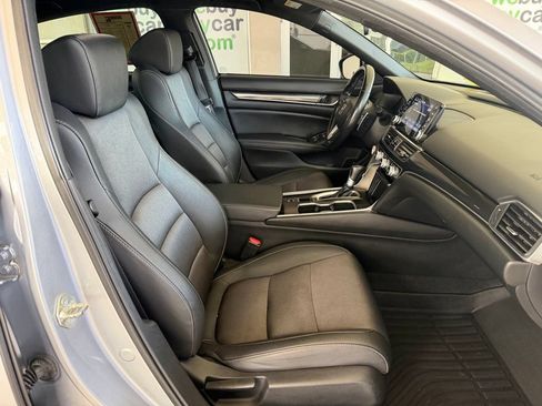 Used 2020 Honda Accord Sport image 19