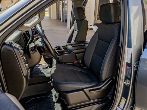 Used 2019 Chevrolet Silverado 1500 LT Trail Boss image 28