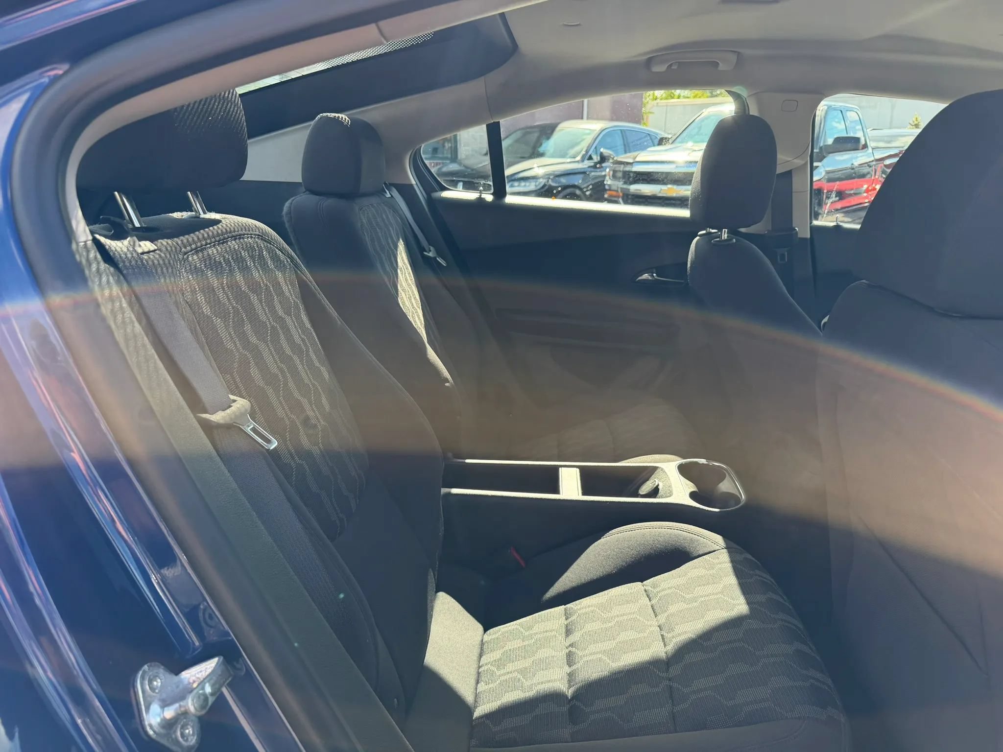 Used 2013 Chevrolet Volt w/ Comfort Package FWD image 23