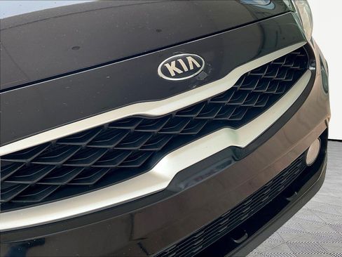 Used 2019 Kia Forte LXS FWD image 29