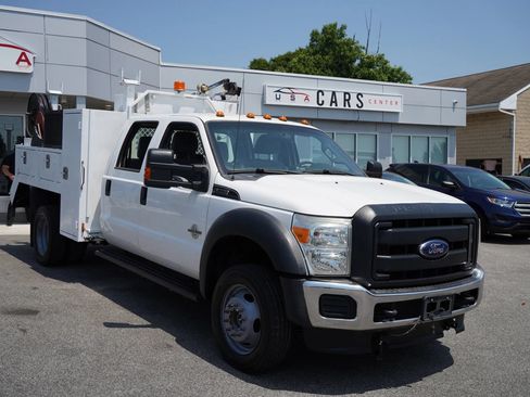 Used 2015 Ford F550 4x4 Crew Cab Super Duty image 8