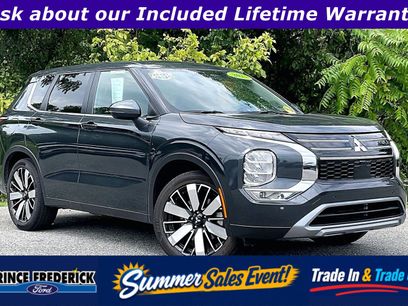 Used 2025 Mitsubishi Outlander SE