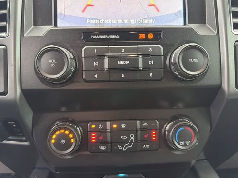 Used 2022 Ford F350 XLT w/ XLT Premium Package image 14