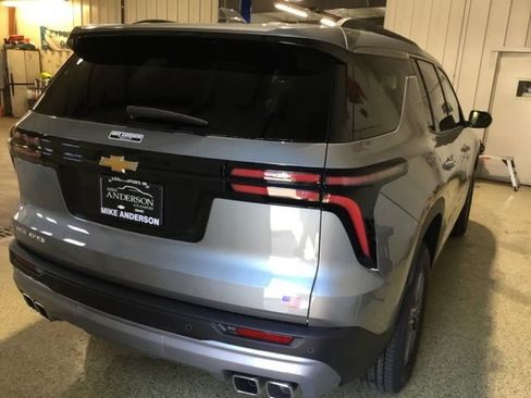 New 2026 Chevrolet Traverse LT w/ LPO, Floor Liner Package image 4