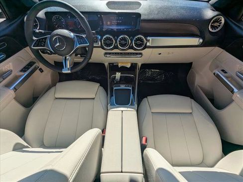 New 2026 Mercedes-Benz GLB 250 4MATIC image 15