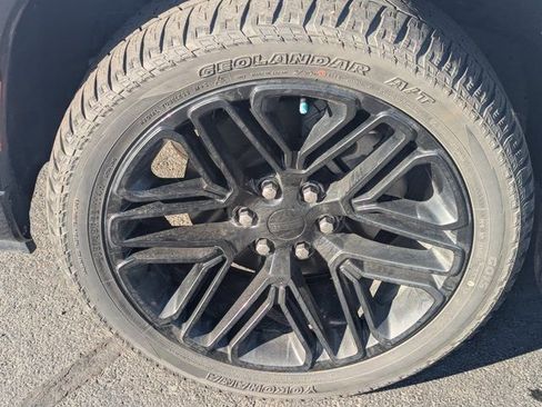 Used 2023 Jeep Wagoneer Series II image 11