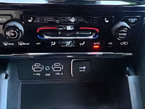 New 2025 Jeep Grand Cherokee Altitude w/ Trailer Tow Package image 24