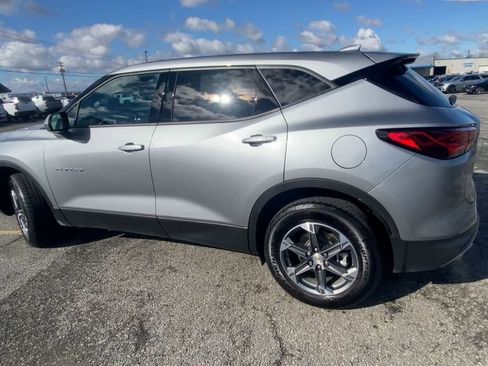 Certified 2025 Chevrolet Blazer LT image 6