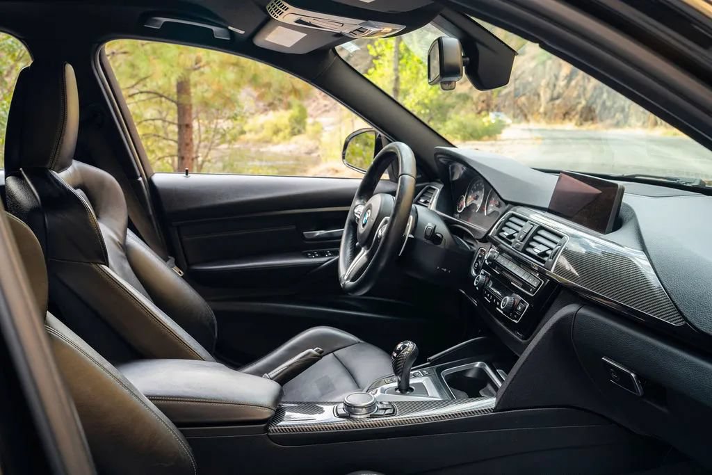 Used 2016 BMW M3 RWD image 14
