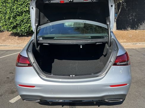 Used 2022 Mercedes-Benz E 350 Sedan image 15