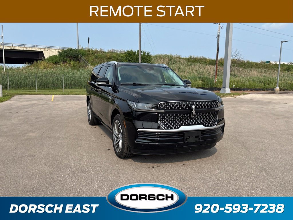 Used 2026 Lincoln Navigator L Reserve AWD/4WD image 3