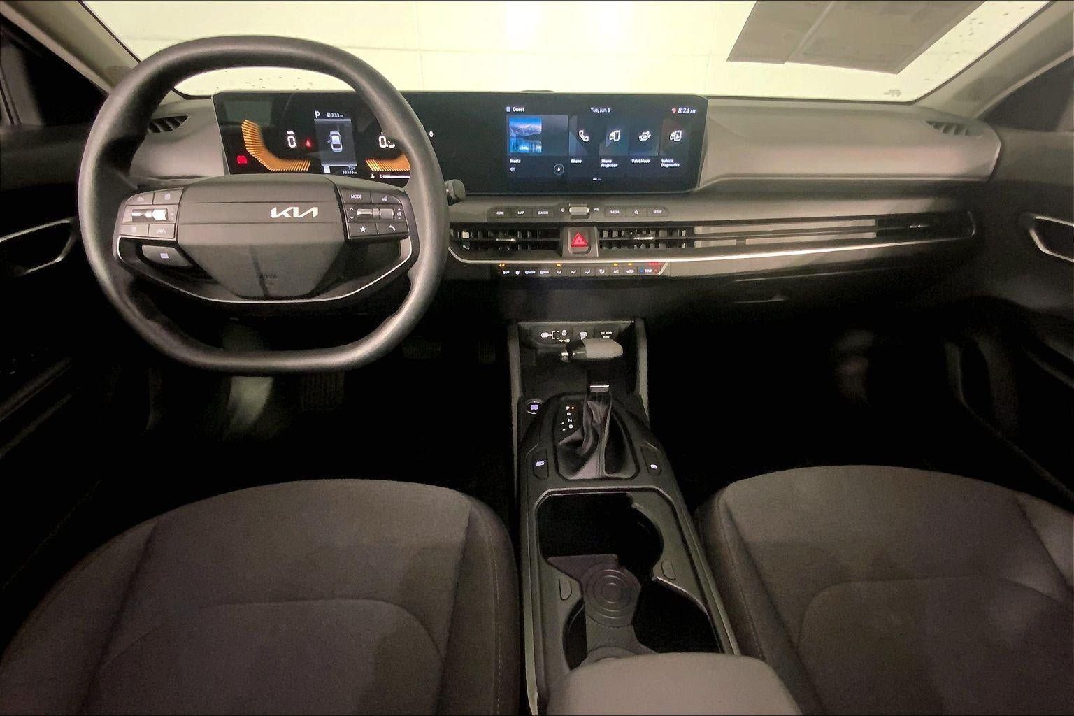 Certified 2025 Kia K4 FWD image 15