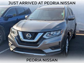 Used 2017 Nissan Rogue SV video 1