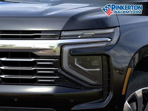 New 2026 Chevrolet Suburban Premier image 10