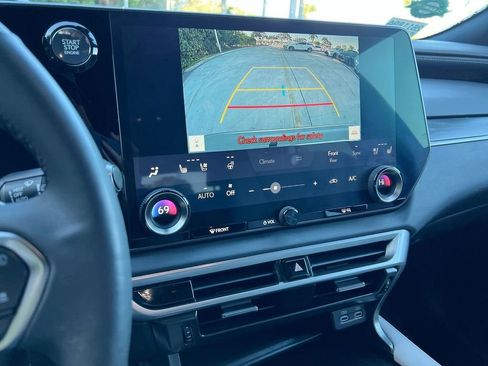 Certified 2023 Lexus RX 350 Premium w/ Accessory Package image 16