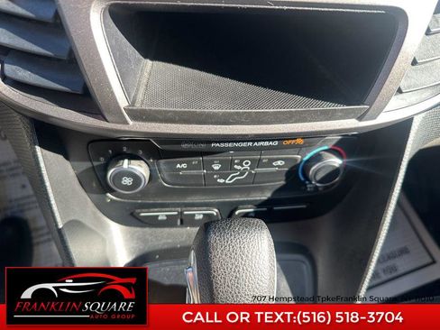 Used 2019 Ford Transit Connect XL image 32