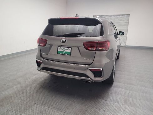 Used 2019 Kia Sorento SX image 7