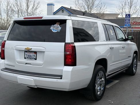 Used 2016 Chevrolet Suburban LTZ image 6