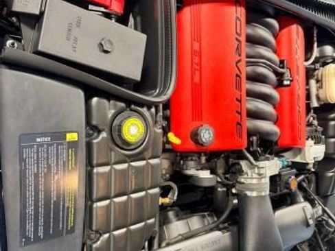 Used 2002 Chevrolet Corvette Z06 w/ Memory Pkg image 13