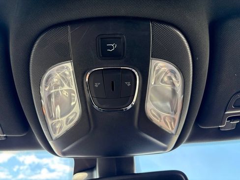 Used 2025 Jeep Compass Limited w/ Elite Group AWD/4WD image 26