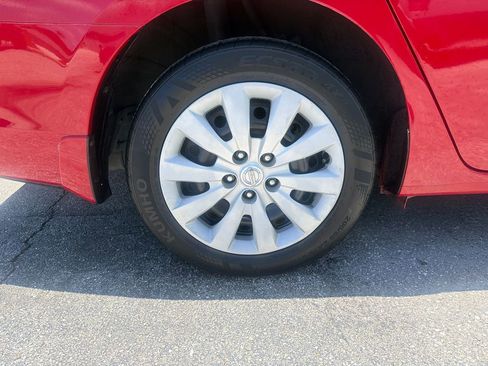 Used 2017 Nissan Sentra SV FWD image 6