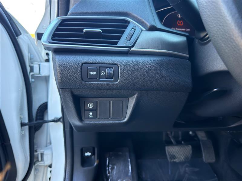 Used 2018 Honda Accord LX image 12