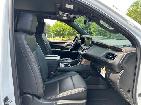 Used 2024 Chevrolet Tahoe High Country AWD/4WD image 59
