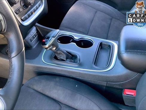 Used 2020 Dodge Durango SXT image 17