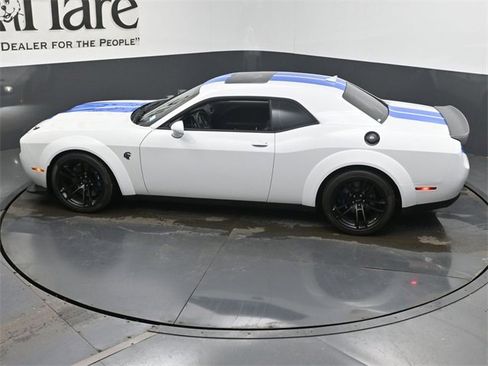 Used 2022 Dodge Challenger SRT Hellcat image 36