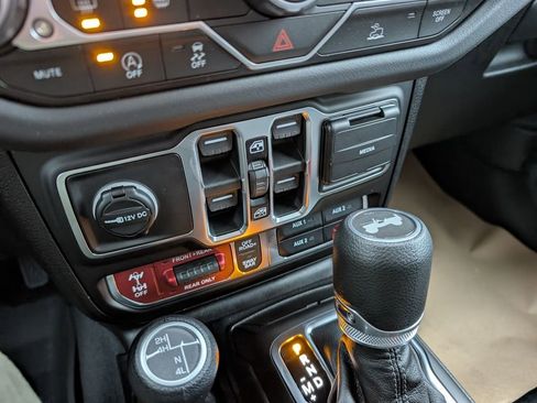 New 2026 Jeep Wrangler Unlimited Rubicon image 26