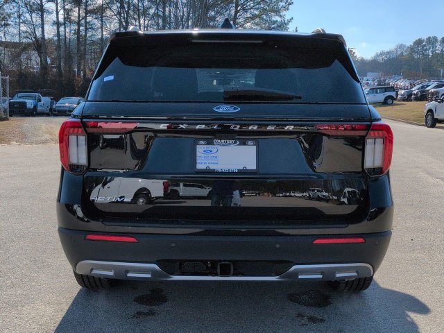 New 2026 Ford Explorer Active w/ Active Comfort Package RWD image 5