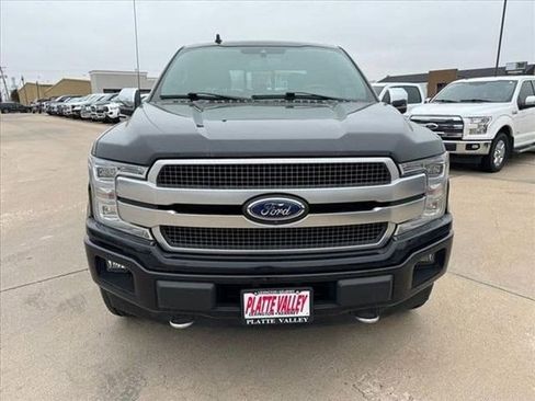 Used 2019 Ford F150 Platinum w/ Equipment Group 701A Luxury AWD/4WD image 2
