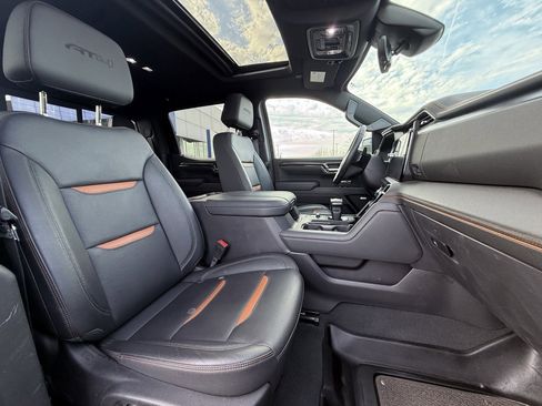 Used 2025 GMC Sierra 1500 AT4 w/ AT4 Premium Package image 31