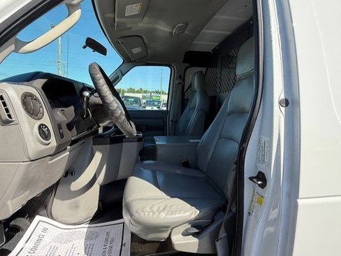 Used 2012 Ford E-250 and Econoline 250 w/ PWR Group image 17