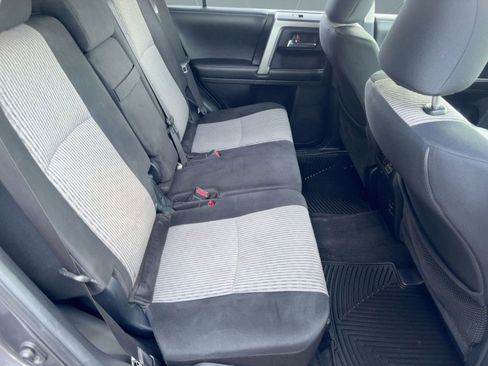 Used 2015 Toyota 4Runner SR5 image 25