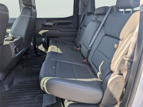 Used 2024 GMC Sierra 1500 SLT w/ SLT Premium Package image 32