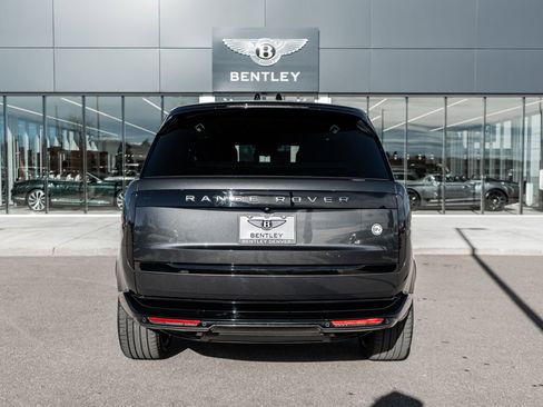 Used 2023 Land Rover Range Rover SV image 11