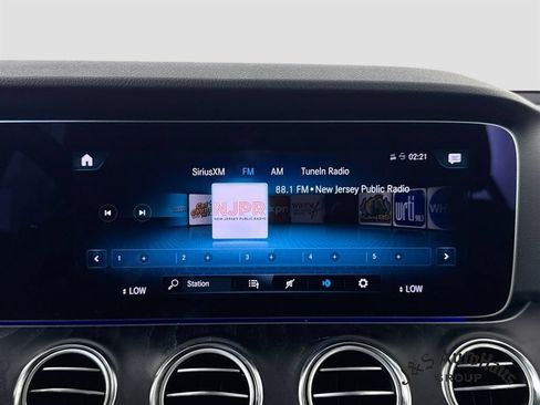 Used 2023 Mercedes-Benz E 450 4MATIC All-Terrain Wagon w/ Premium Package image 17