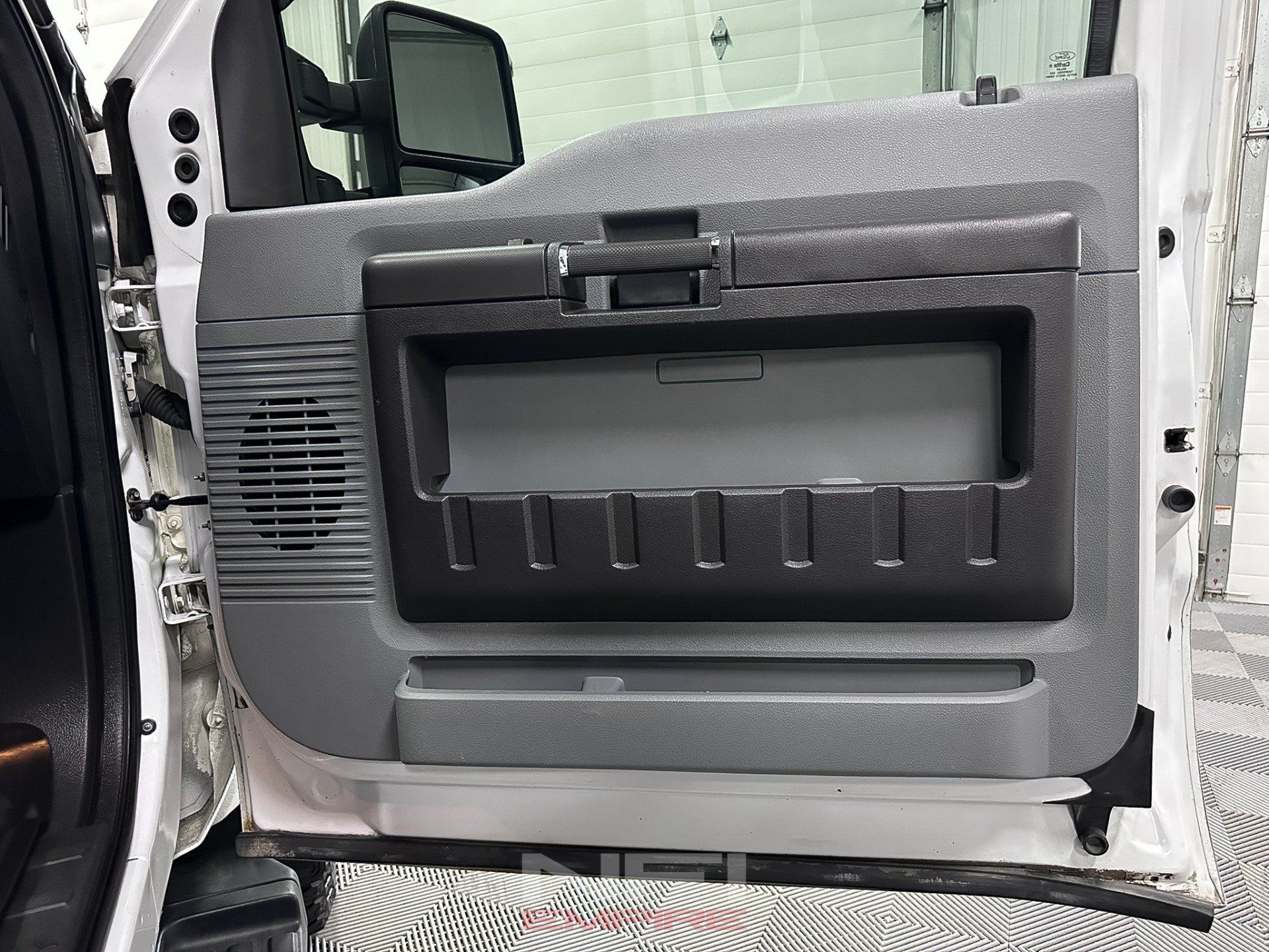 Used 2015 Ford F350 XL w/ Power Equipment Group AWD/4WD image 36