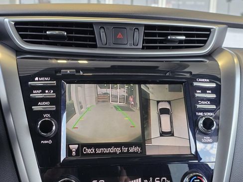 Used 2024 Nissan Murano SL FWD image 17